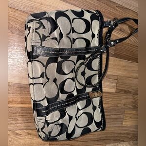 Coach Signature Canvas Tote in Black and Khaki/Beige